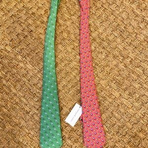 NWT boys vineyard vines ties. Set of two.